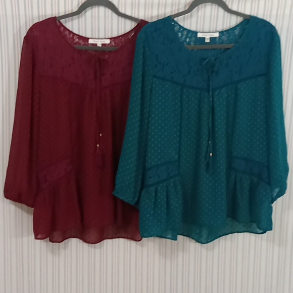 Black Rainn Tops - 2 Black Rainn Beautiful Blousy Tops